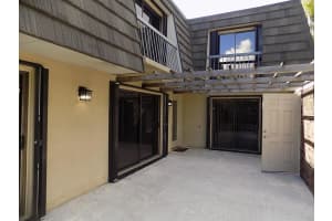 619 6th Terrace, Palm Beach Gardens, FL 33418 - MLS#R11128136