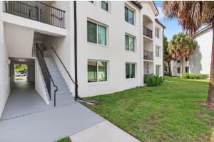 1202 Villa Circle, Boynton Beach, FL 33435 - MLS#R11128161