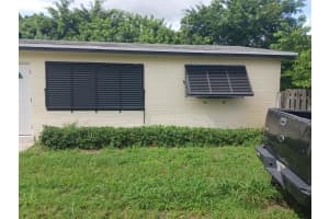 1527 Live Oak Drive, West Palm Beach, FL 33415 Sold 12/18/25