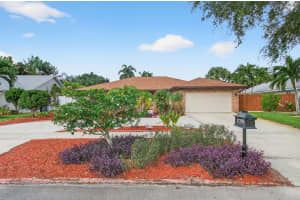 17350 Spring Tree Lane, Boca Raton, FL 33487 Sold 10/31/25