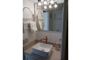 6458 SE 55th Lane 17, Okeechobee, FL 34974 Sold 10/31/25