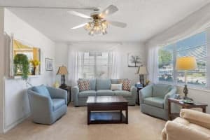 10 Windsor A, West Palm Beach, FL 33417 - MLS#R11128231