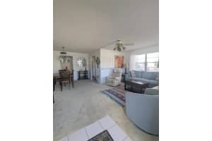 10 Windsor A, West Palm Beach, FL 33417, West Palm Beach, FL 33417 - MLS#R11128231