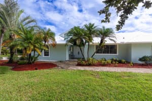 1225 Magnolia Bluff Drive, Palm City, FL 34990 - MLS#R11128271