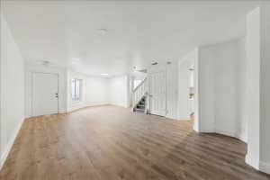7054 Hawks Nest Terrace, West Palm Beach, FL 33407 - MLS#R11128286
