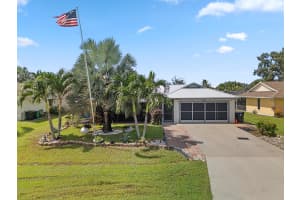 2456 SE Blackhorse Street, Port St Lucie, FL 34984 - MLS#R11128337