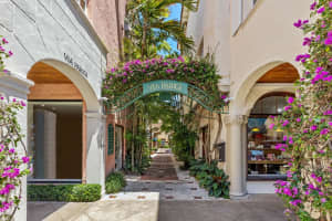 9 Via Parigi, Palm Beach, FL 33480 - MLS#R11128356