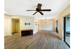 25 Lexington Lane W B, Palm Beach Gardens, FL 33418 - MLS#R11128360