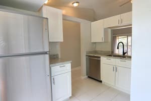 719 Gardens Drive 202, Pompano Beach, FL 33069 - MLS#R11128386