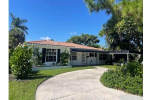 360 Alhambra Place, West Palm Beach, FL 33405 - MLS#R11128388