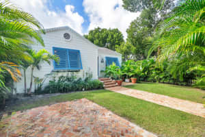 744 Avon Road, West Palm Beach, FL 33401 - MLS#R11128389