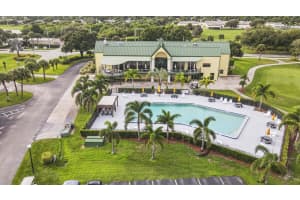 4190 Gator Greens Way, Fort Pierce, FL 34982 - MLS#R11128447