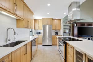 800 Greensward Court 203-I, Delray Beach, FL 33445 - MLS#R11128493