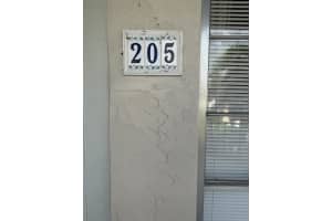 1 N Greenway N 205, Royal Palm Beach, FL 33411 - MLS#R11128514