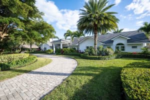 2105 Windward Way, Vero Beach, FL 32963 - MLS#R11128525