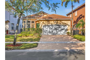607 Gazetta Way, West Palm Beach, FL 33413 - MLS#R11128555