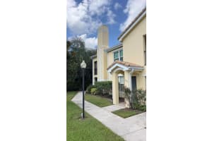 148 SW Peacock Boulevard 25-202, Port Saint Lucie, FL 34986 - MLS#R11128560