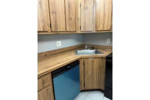 1003 Green Pine Boulevard E2, West Palm Beach, FL 33409 - MLS#R11128594