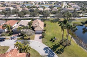 10112 SW Oak Tree Circle SW, Port Saint Lucie, FL 34987 - MLS#R11128607