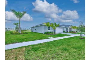 8960 Dahlia Circle, Port Saint Lucie, FL 34986 - MLS#R11128624