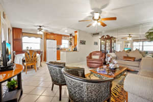 52 Saxony B, Delray Beach, FL 33446, Delray Beach, FL 33446 - MLS#R11128627