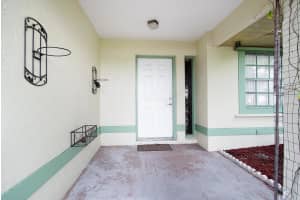 566 SE Oakridge Drive, Port Saint Lucie, FL 34984 Sold 11/20/25