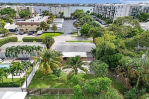 1205 S Lake Drive, Lantana, FL 33462 - MLS#R11128651