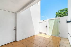 5090 Elmhurst Road E, West Palm Beach, FL 33417 - MLS#R11128659