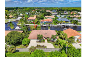 8879 Hawksbill Way, Hobe Sound, FL 33455 - MLS#R11128683