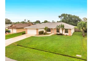 655 SE Crescent Avenue, Port Saint Lucie, FL 34984 Sold 10/30/25