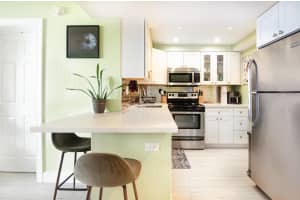 760 Executive Center Drive, West Palm Beach, FL 33401 - MLS#R11128717