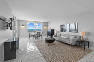 2295 Ocean Boulevard, Palm Beach, FL 33480 - MLS#R11128805