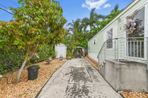 2 E View Street, Lantana, FL 33462 - MLS#R11128819