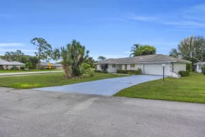 9390 SE Little Club Way N, Tequesta, FL 33469 Sold 12/02/25