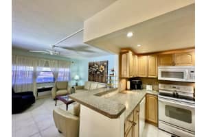 43 Tilford C, Deerfield Beach, FL 33442 - MLS#R11128842