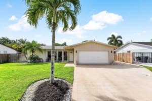7536 Cocoanut Drive, Lake Worth, FL 33467 - MLS#R11128856