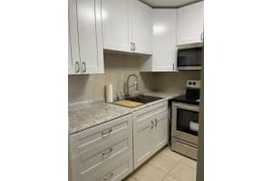 423 Chatham U, West Palm Beach, FL 33417 - MLS#R11128864