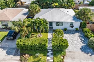 217 E 23rd Street, Riviera Beach, FL 33404 - MLS#R11128869
