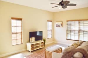 295 NE 5th Avenue 31, Delray Beach, FL 33483 - MLS#R11128872