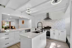 701 S S D Street, Lake Worth Beach, FL 33460 - MLS#R11128887