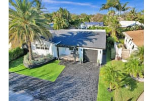 913 S Lakeside Place, Lantana, FL 33462 - MLS#R11128893