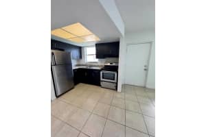 101 NE 41st St Street E85, Oakland Park, FL 33334 - MLS#R11128904