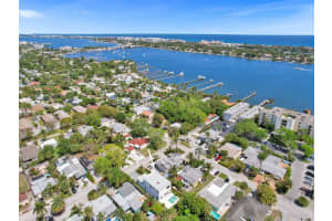 130 E Hart Street, Lantana, FL 33462 - MLS#R11128906