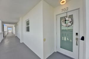 231 E Lantana Road 702, Lantana, FL 33462 - MLS#R11128914