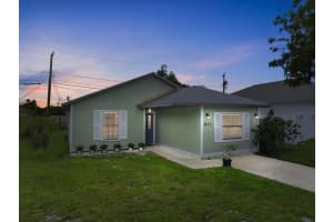 411 13th Lane SW, Vero Beach, FL 32962 Sold 11/21/25