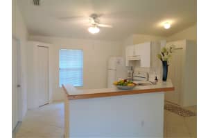 741 17th Lane SW, Vero Beach, FL 32962 - MLS#R11128952