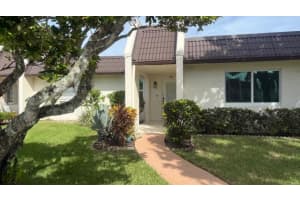 178 Lake Susan Lane, West Palm Beach, FL 33411 - MLS#R11128962