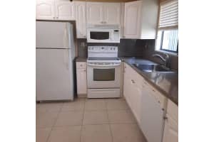 15217 Lakes Of Delray Boulevard 90, Delray Beach, FL 33484 - MLS#R11128969
