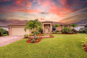 448 SW Vista Lake Drive, Port Saint Lucie, FL 34953 - MLS#R11128981
