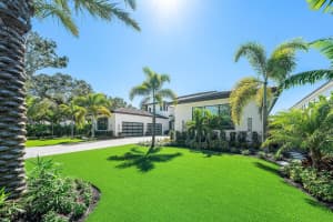 88 W Riverside Drive, Jupiter, FL 33469 - MLS#R11128987